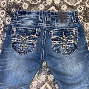 Men’s Rock Revival Jeans (Warren Relaxed Straight)